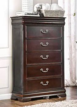 Dresser + free nightstand - $300 (Pilsen/Chicago)