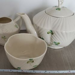 Belleek Original Flawless Teaset, Irish SHAMROCK SET