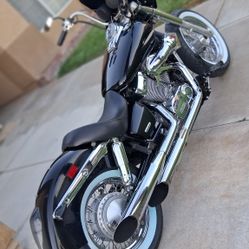 HONDA SHADOW AERO VT750C