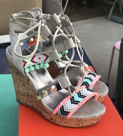 Size 7 Platforms