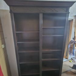 Cabinet/Book Shelf