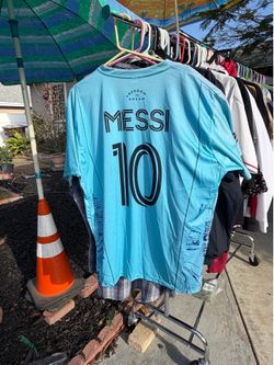 Used Messi shirt Size 2X