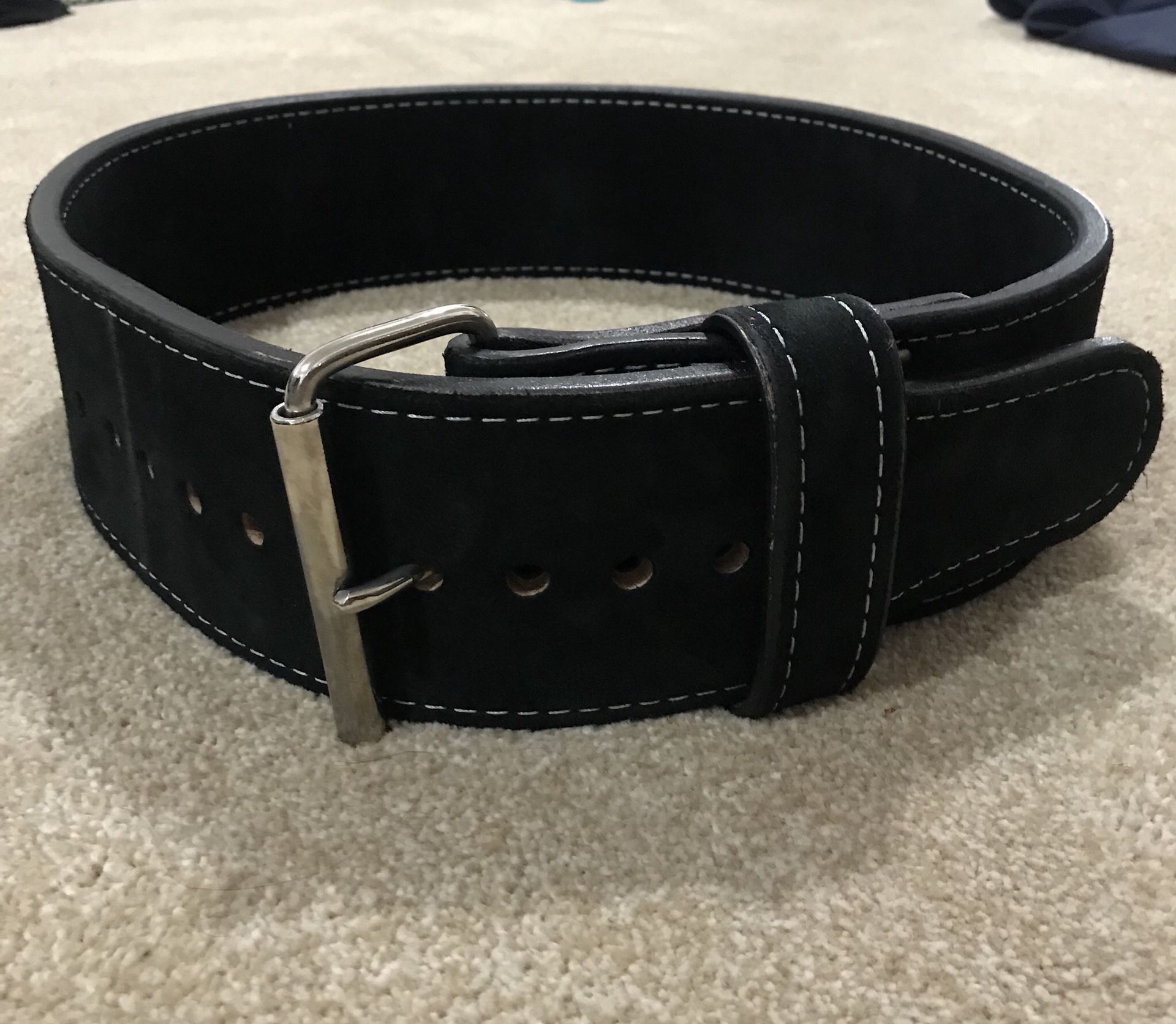 Pioneer Weightlifting Belt Single Prong Suede XL 39” - 48”