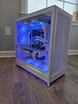 White Liquid Cooled Gaming PC | R7 3700X | 3070 | 32GB Ram | 1TB SSD