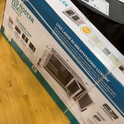 NEW IN BOX Rabbit Enclosure 