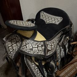 High Quality Saddle New 