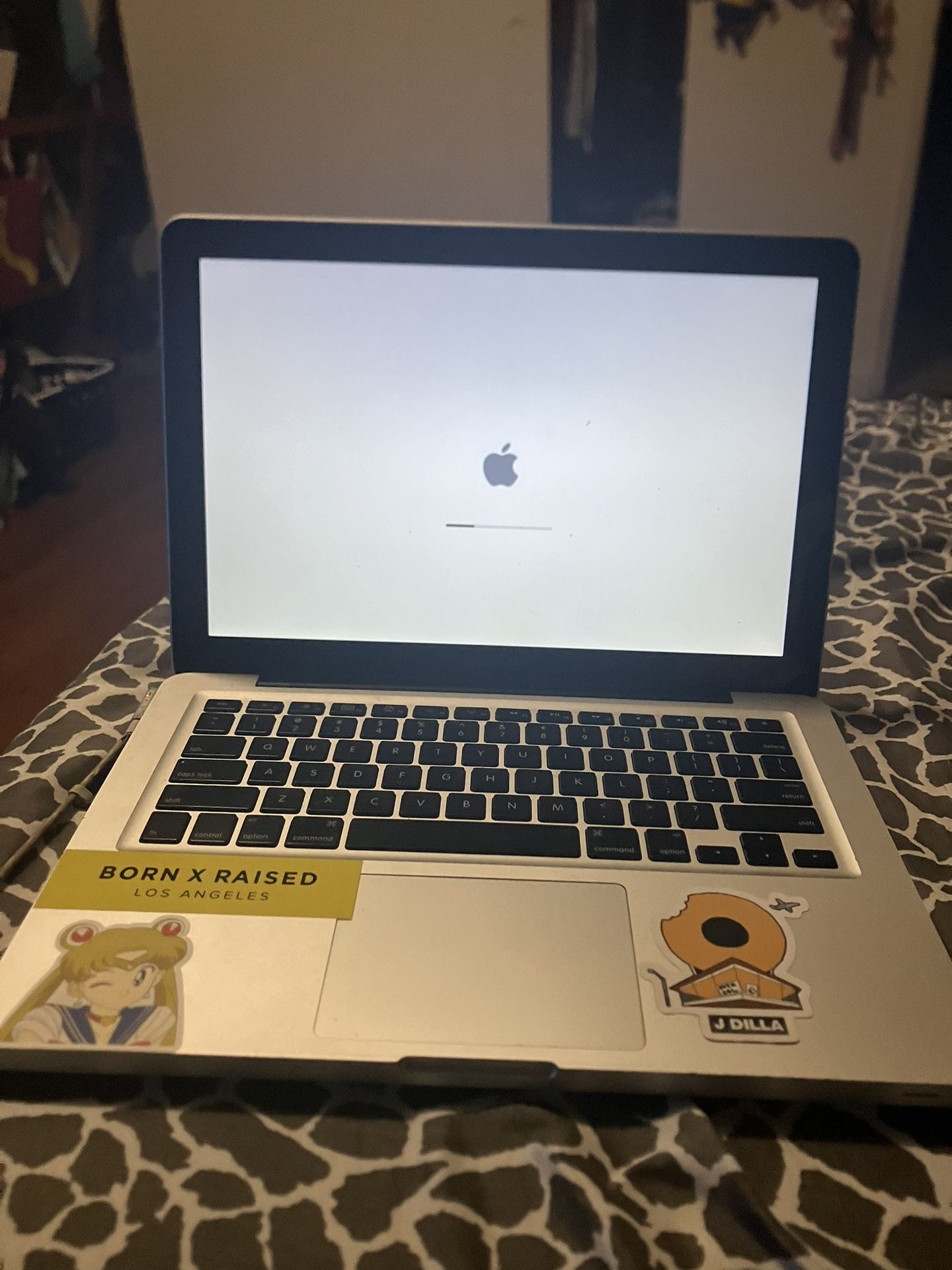 2011 Mac Book Pro