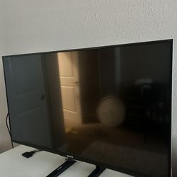 Sony TV Roughly 38 Inches 