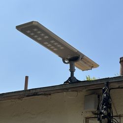 10,000 Lumen Solar (make Offer)