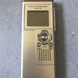 Used excellent  Olympus WS-311M Digital Voice Recorder 512 M up to 138 Hours