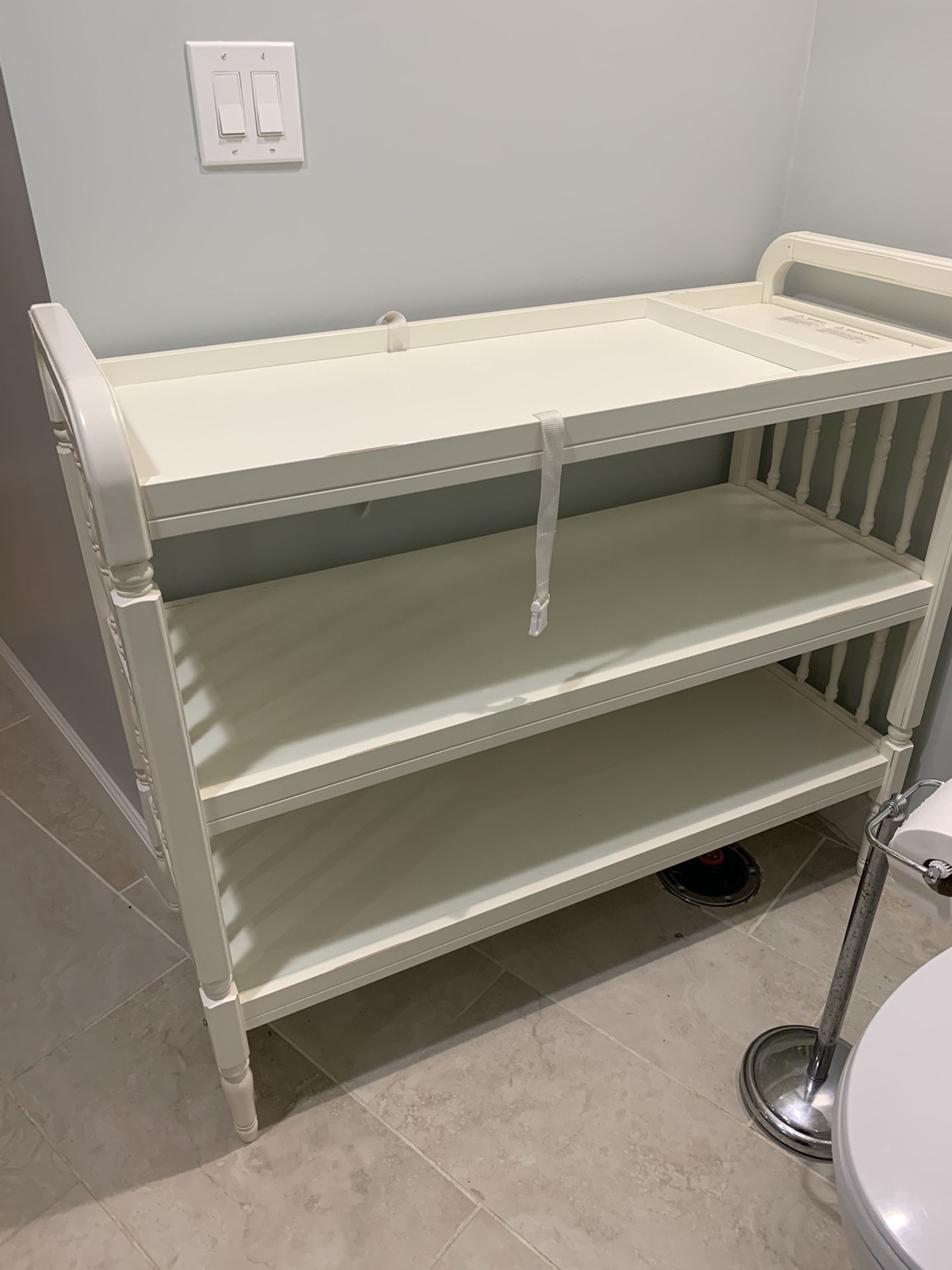 Pottery barn changing table white spindle design