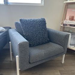 IKEA Koarp Armchair with Matching Pillow for Sale in Los Angeles