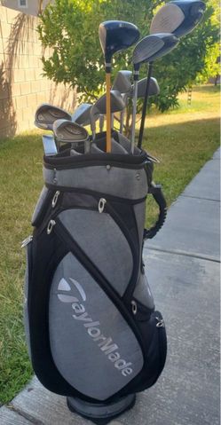 TaylorMade Golf Bag