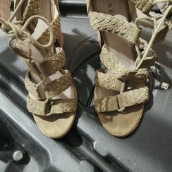 Leather Strappy Heels Like New 7 1/2