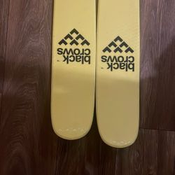 Black Crows Skis 