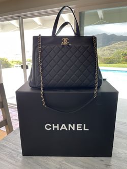 Chanel Preloved Business Affinity Tote Bag