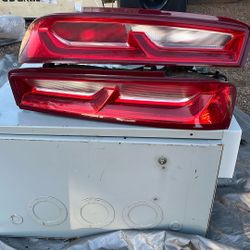16-18 OEM GM Camaro Tail Lights