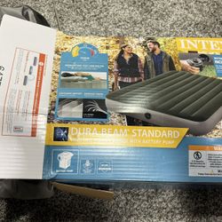 Air Mattress 