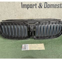 2018 - 2019 - 2020 - 2024 BMW 5 SERIES G30 G31 GRILLE ACTIVE AIR SHUTTER OEM AX98332