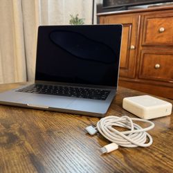 MacBook Pro 14” (2023) M2 Max | 32GB RAM | 1TB SSD | AppleCare+ 2026