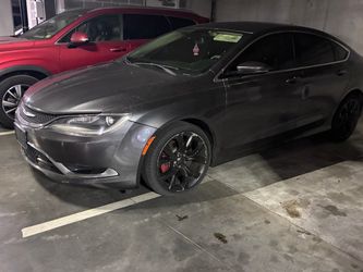Chrysler 200