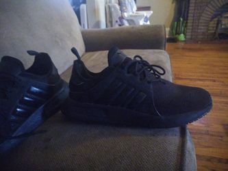 Adadis all black shoes