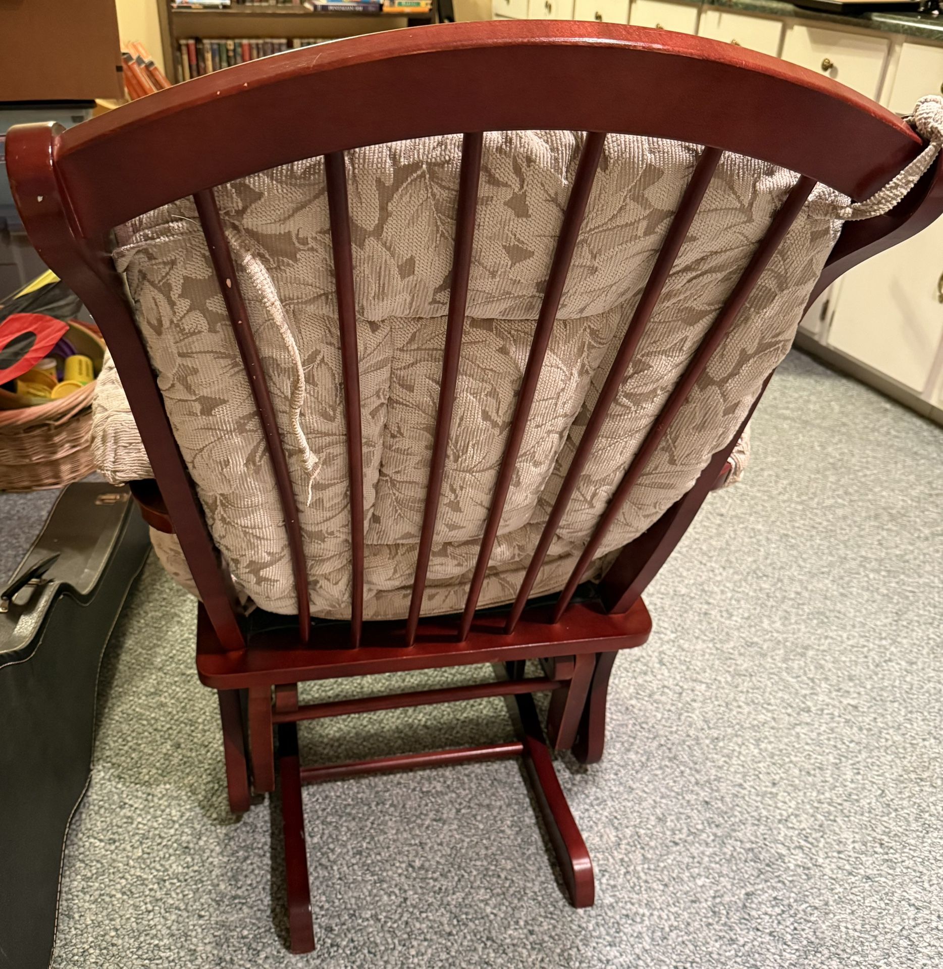 Glider Rocker W/Ottoman