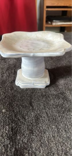 White Ceramic Pedestal Cake Stand