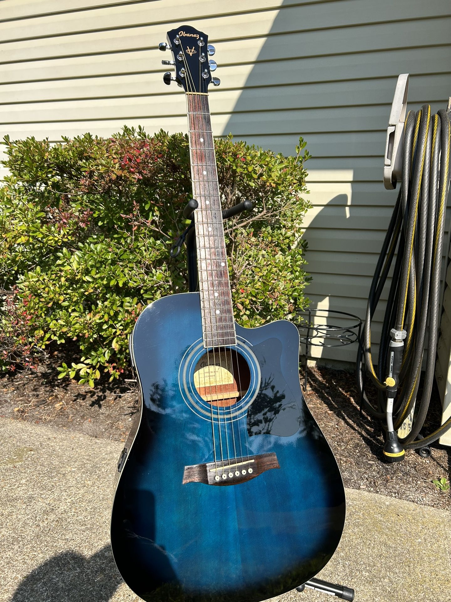 Ibanez V70 Acoustic/ Electric Guitar