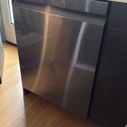 LG Smart dishwasher Top control