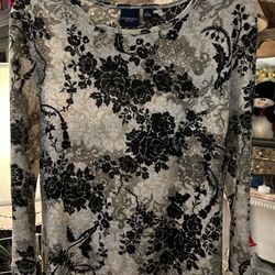 Ladies Large Sonoma Top With Black Sequins And 3/4 Sleeves 