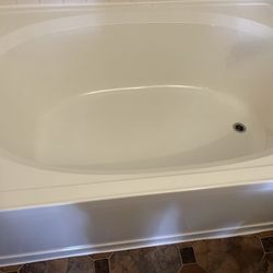 Bathtub Reglazing
