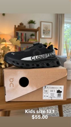 On Cloudmonster 2 Kids Sneakers Size 13C