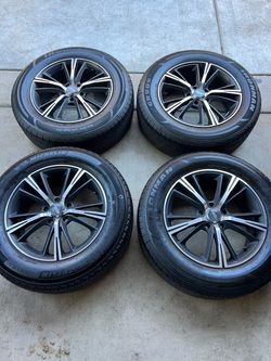 Set of MB 17in wheels 5x114.3 (5x4.5) Tires 225/65r17 Fit RAV4 CRV CX5 NX RX sportage Outback etc