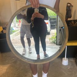 Circle Mirror 