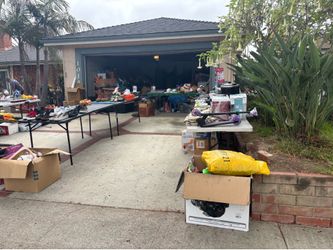GARAGE SALE