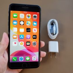 iPhone 8 Plus - UNLOCKED - Like New 