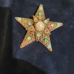 Star Brooch 