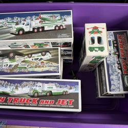 Lot of 3 Hess trucks New