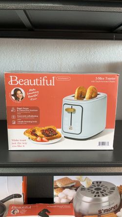 Beautiful 2-Slice Toaster