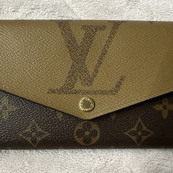 Louis Vuitton Sarah Wallet 