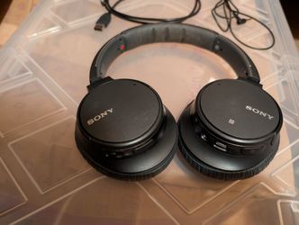 Sony Noise Cancelling Headphones
