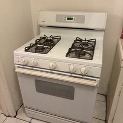 Stove Has To Go By March 25th! Pick Up Only! 