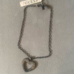 Women’s Guess Necklace 