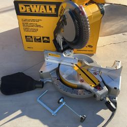 Dewalt 10 Inch Single Bevel Compound Miter Saw 