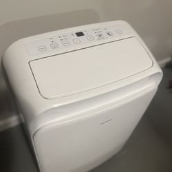 Insignia™ - 350 Sq. Ft. Portable Air Conditioner