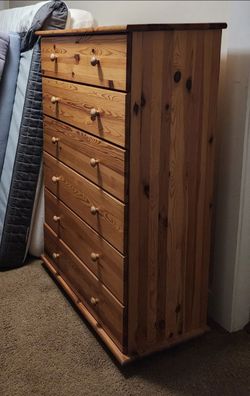 5 Drawer Wooden Dresser