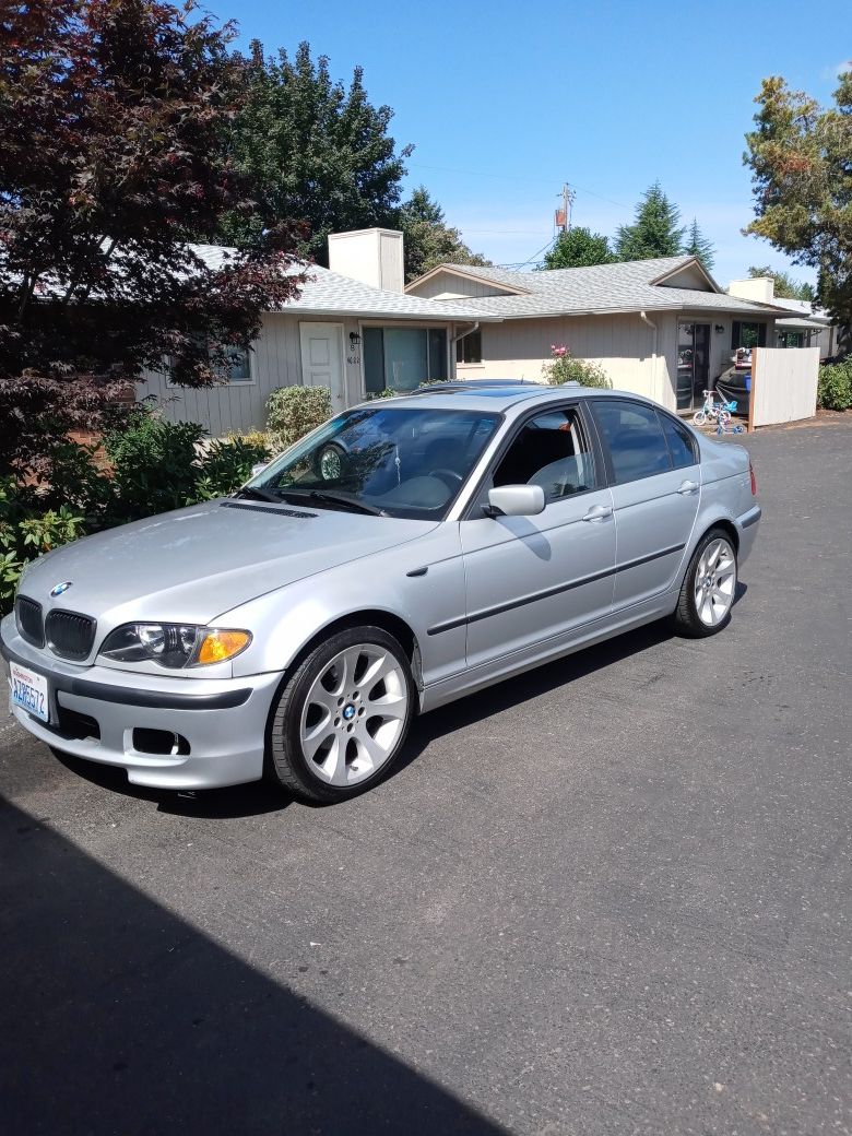 2004 BMW 3 Series