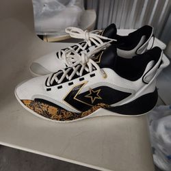 Converse Basketball Shoes Mens Sz 11