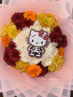 Fall Hello Kitty bouquet 🫶🏽
